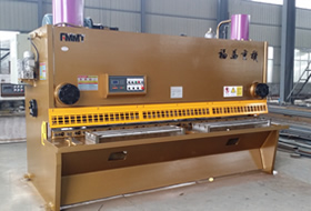 QC11Y-30×2500液壓閘式(shì)剪闆機