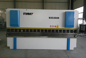 WC67K-125T4000扭軸同步(bù)數控折彎機(jī)