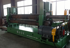 液壓(yā)對稱式卷(juàn)闆機