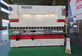 WE67K-130T4100新一代雙泵(bèng)控數控折彎(wan)